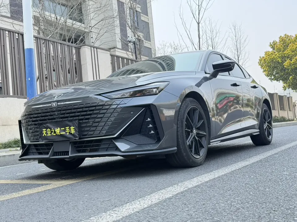 Changan UNI-V 2023
