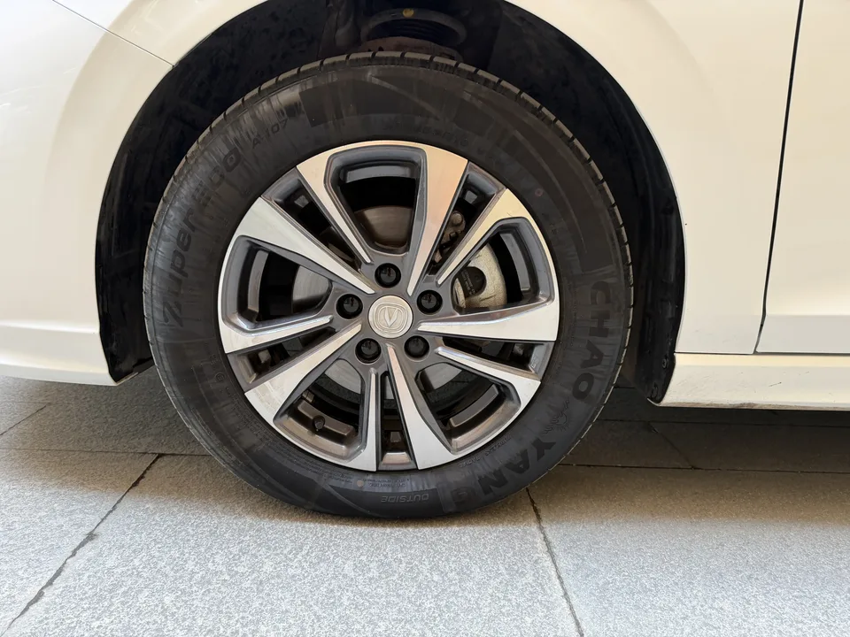 Changan Escape Escape 2023 PLUS Enjoy Edition Blue Whale NE 1.4T GDI DCT Premium Edition 2024 — thumbnail 3