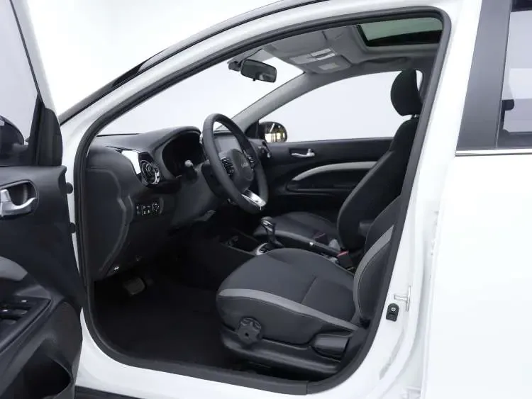 Kia KX1 1.4L CVT fun sunroof model 2024 — миниатюра 3