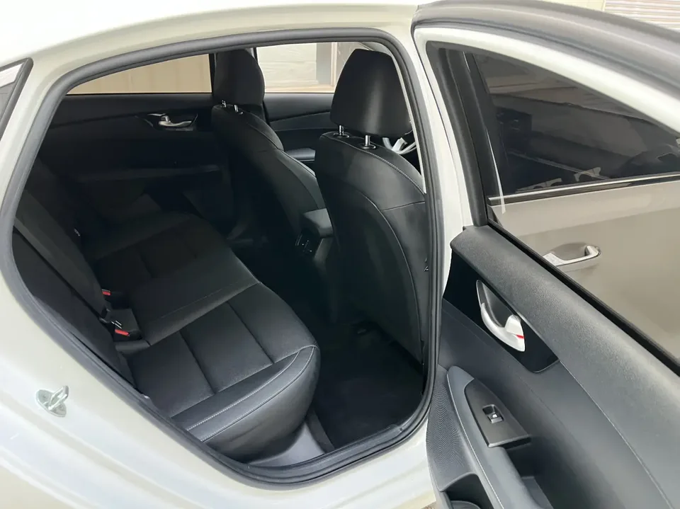 Kia K3 1.5L IVT Youth Edition 2022 — миниатюра 3