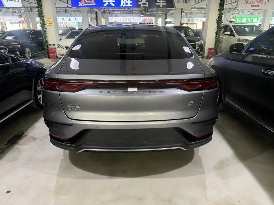 BYD Han DM DM-i Champion Edition 121KM Premium Edition 2023 — миниатюра 2