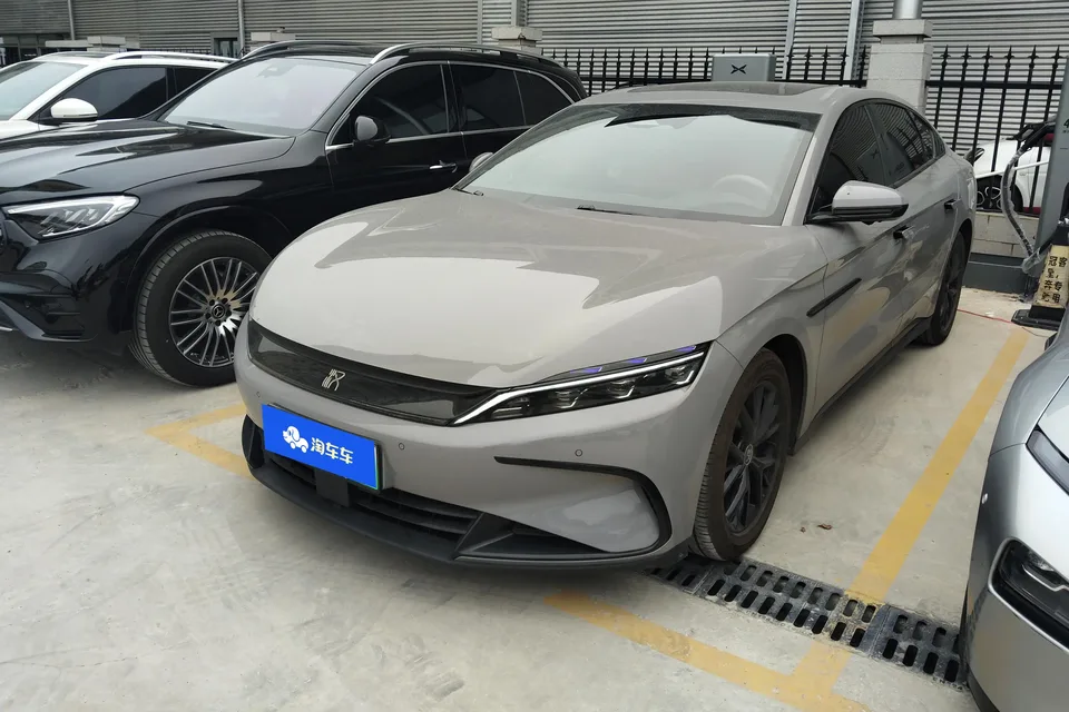 BYD Han DM 2025