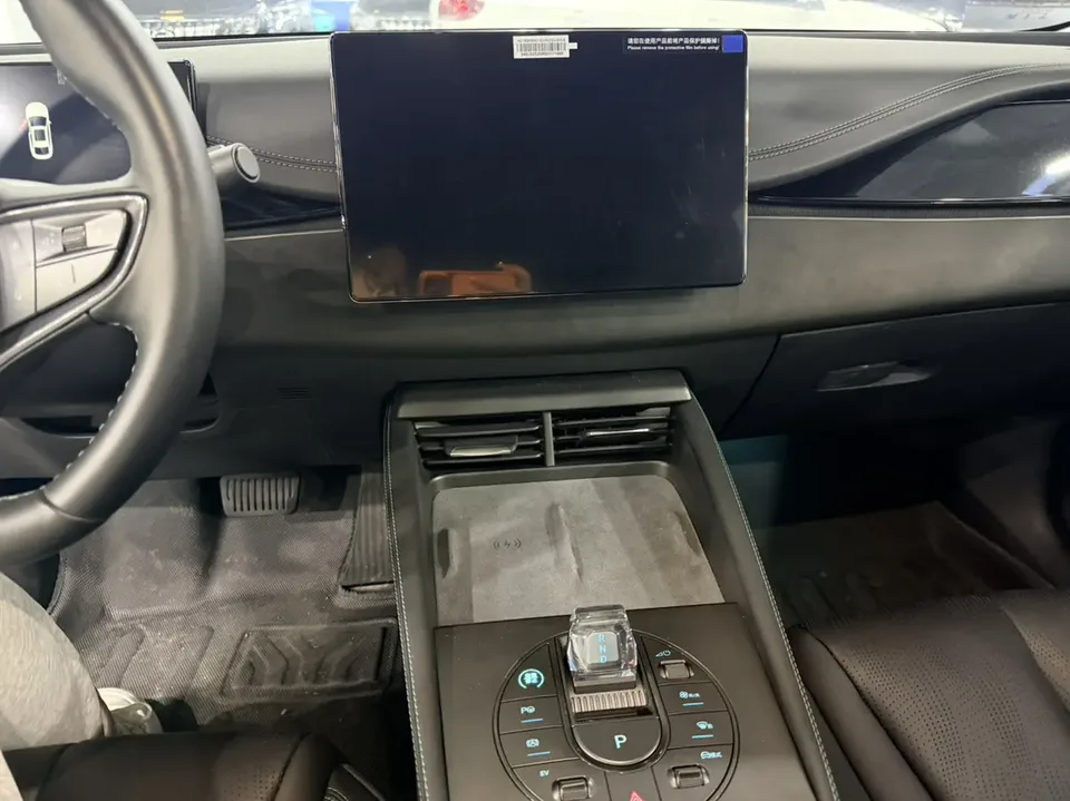 BYD Seal 06DM Intelligent Driving Edition DM-i 120KM Premium Edition 2025 — миниатюра 3