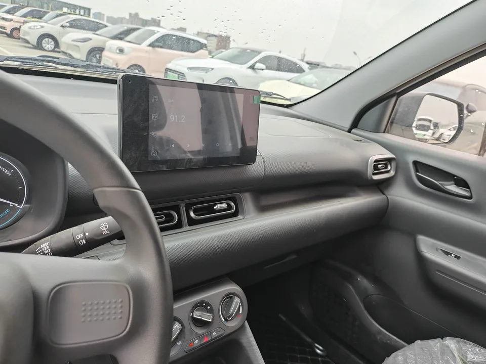 Wuling Hongguang pure electric version Wuling Hongguang pure electric version 2024 300KM Practical 2025 — миниатюра 4