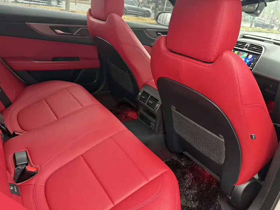 Jaguar XEL Jaguar XEL 2024 2.0T 250PS R-DYNAMIC S Progressive Sports Edition 2024 — thumbnail 3