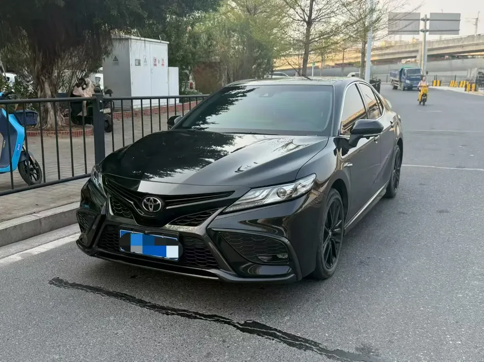 Toyota Camry 2023