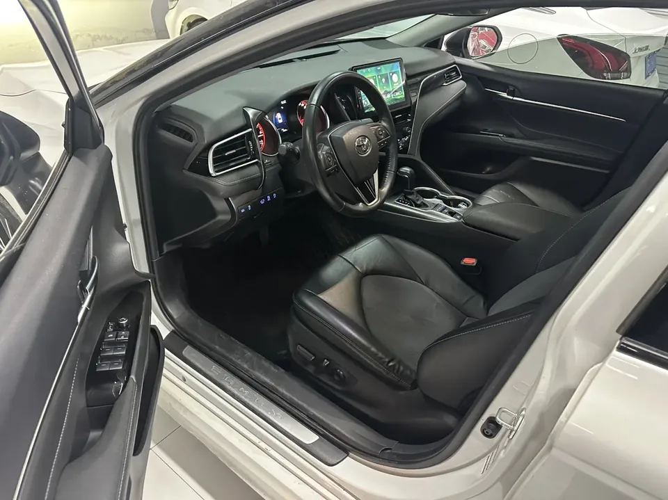 Toyota Camry 2.0S Advanced Edition 2022 — миниатюра 5