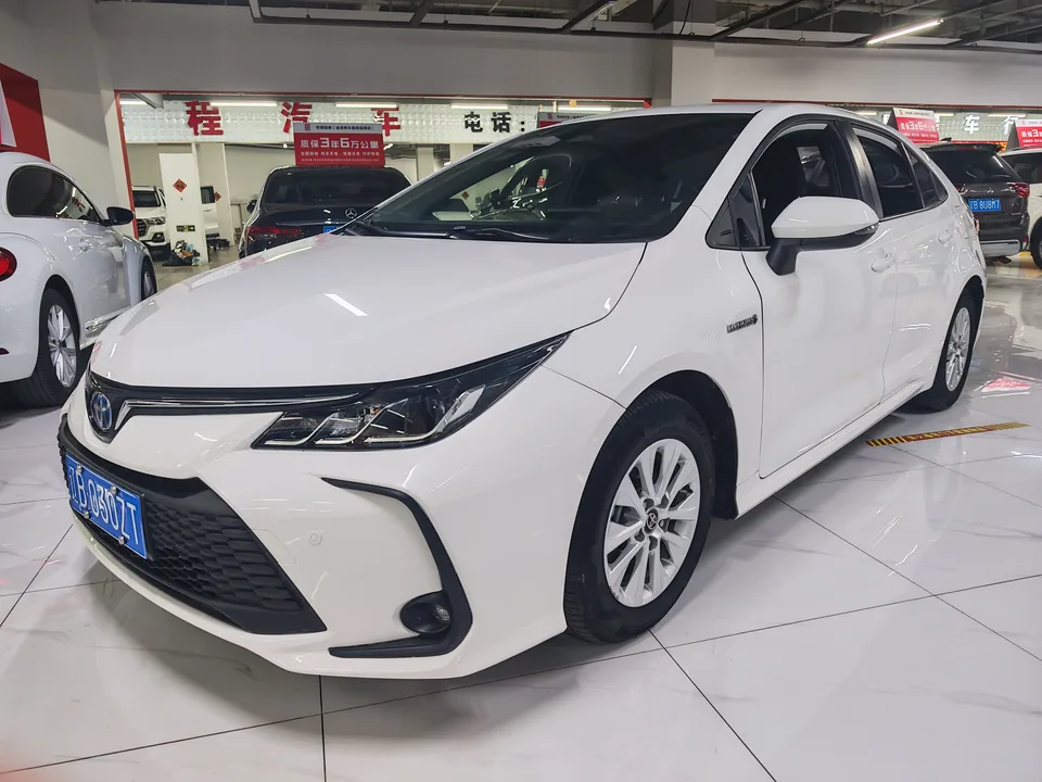 Toyota Corolla Intelligent Electric Hybrid Dual Engine 1.8L E-CVT Pioneer Edition 2024 — фото 1, купить с доставкой в Москву