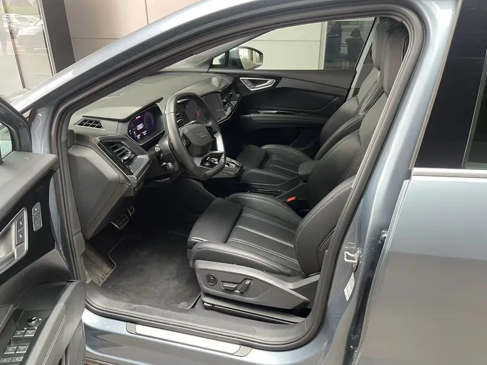 Audi Q4 e-tron Audi Q4 e-tron 2024 40 e-tron Creative Edition 2024 — миниатюра 5