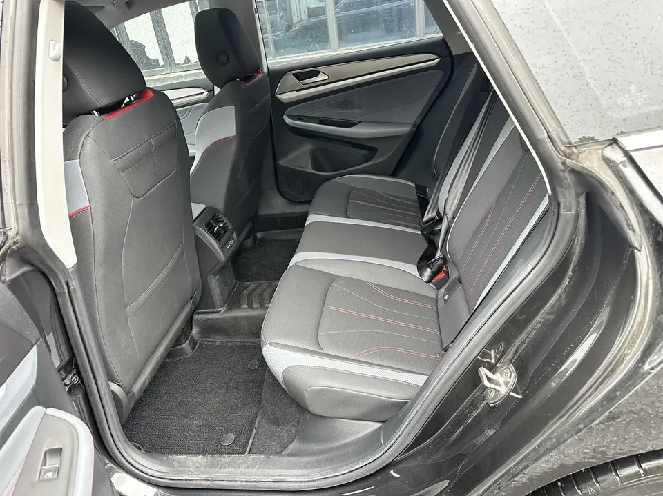 Audi Q3 Audi Q3 2022 35 TFSI Fashionable and Elegant 2022 — миниатюра 3