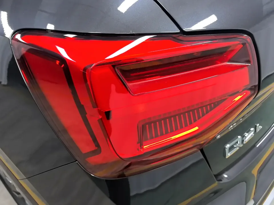 Audi Q2L Audi Q2L 2024 35 TFSI Fashionable and Elegant 2023 — миниатюра 4
