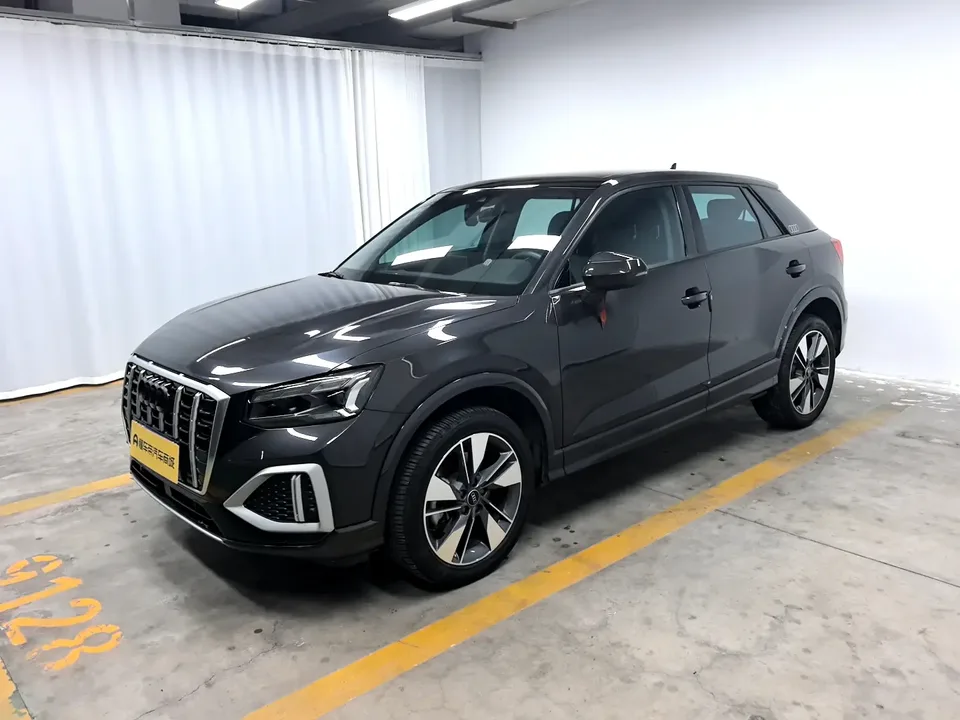 Audi Q2L 2023