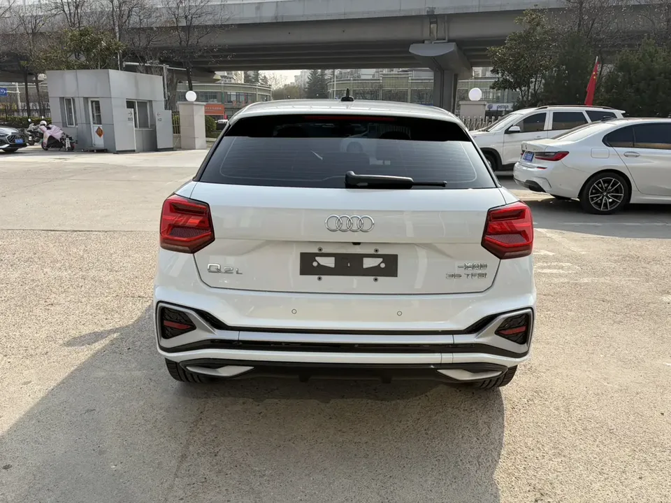 Audi Q2L Audi Q2L 2024 35 TFSI Fashion Dynamic Edition 2024 — миниатюра 2