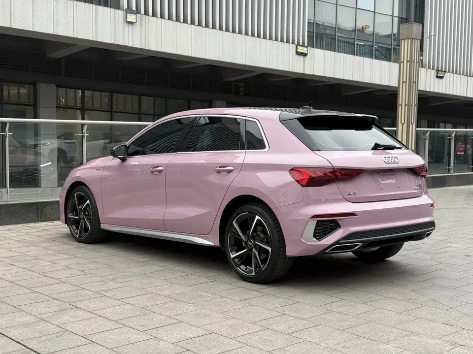 Audi A3 Sportback 35 TFSI Fashionable and Elegant 2022 — миниатюра 2