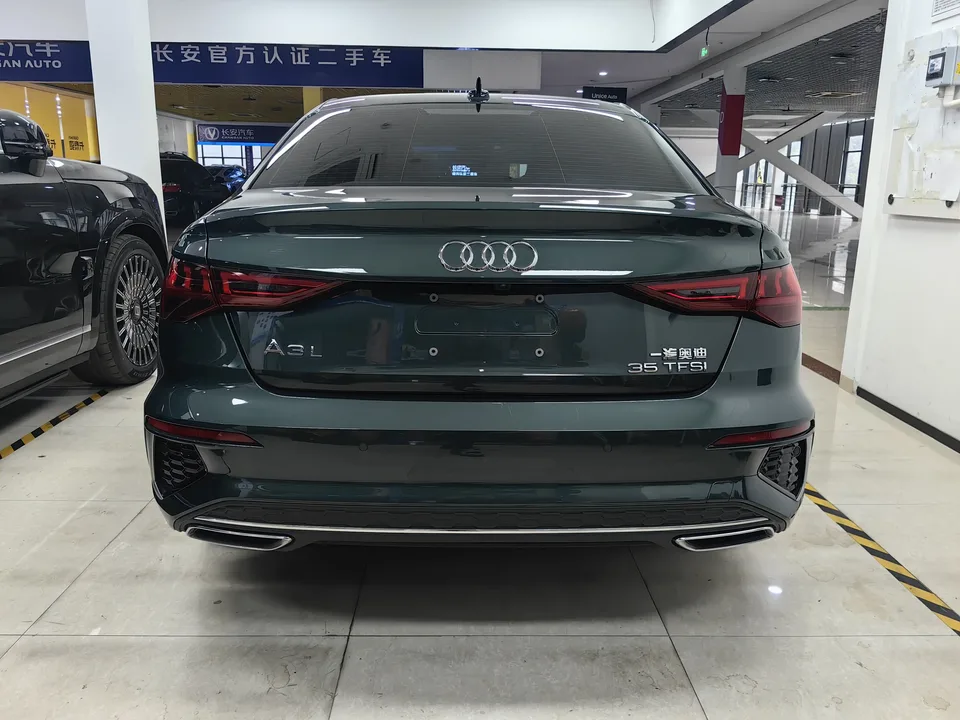 Audi A3 facelift A3L Limousine 35 TFSI luxury sports model 2023 — миниатюра 2