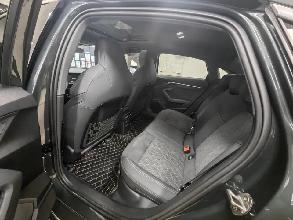 Audi A3 facelift A3L Limousine 35 TFSI luxury sports model 2023 — миниатюра 5
