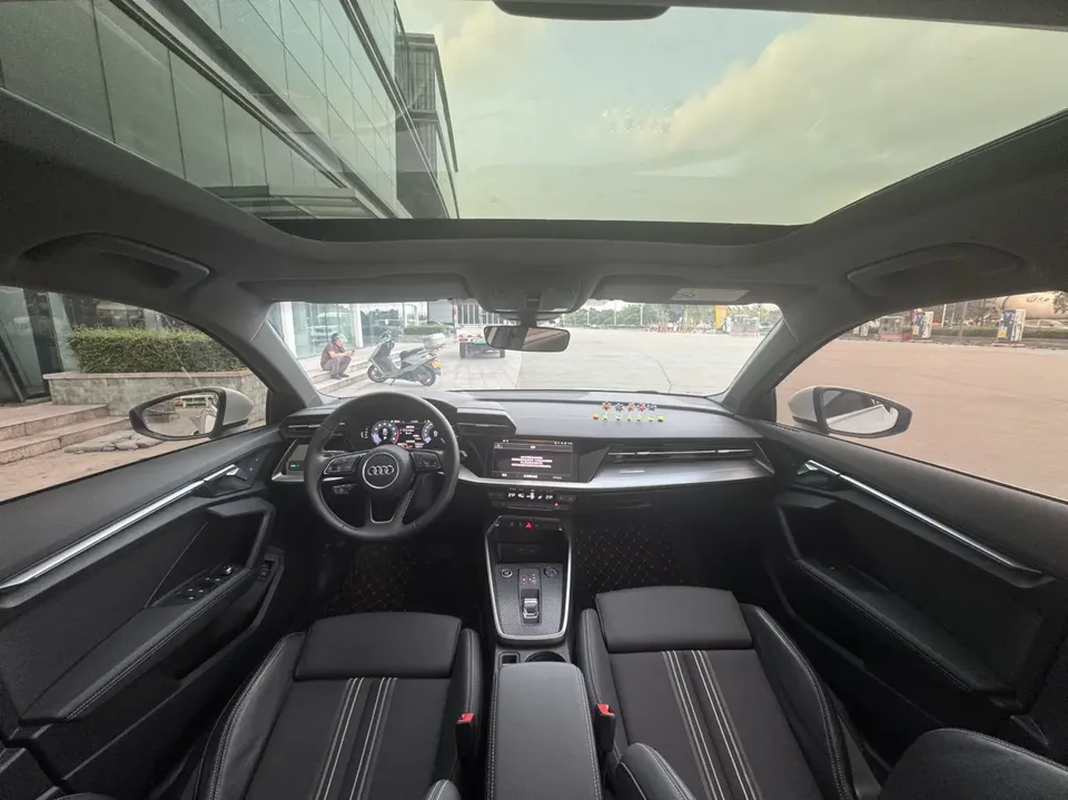 Audi A3 A3 2024 Audi A3 2024 Sportback 35 TFSI stylish and sporty 2024 — thumbnail 3