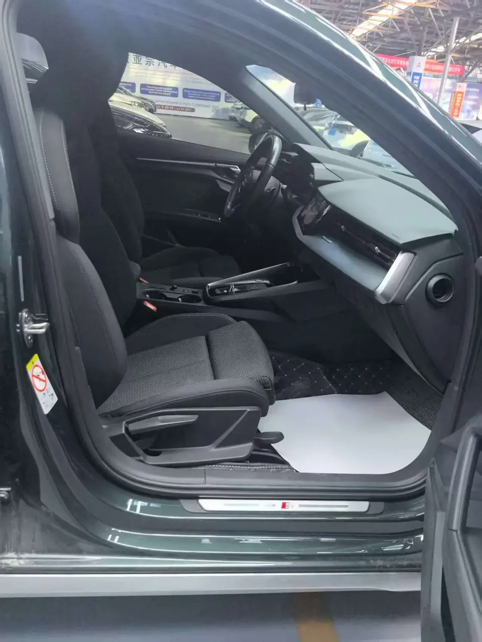 Audi A3 A3L Limousine 35 TFSI Fashion Sports 2022 — миниатюра 4