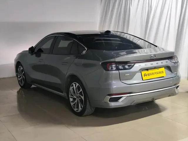 Ford Mondeo Mondeo 2022 EcoBoost 245 Extreme 2023 — thumbnail 2