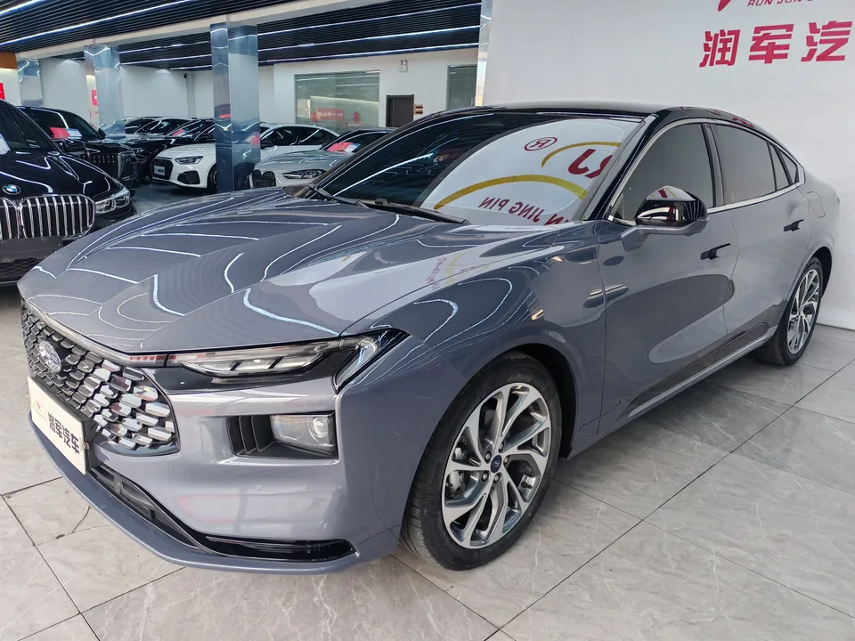 Ford Mondeo 2025