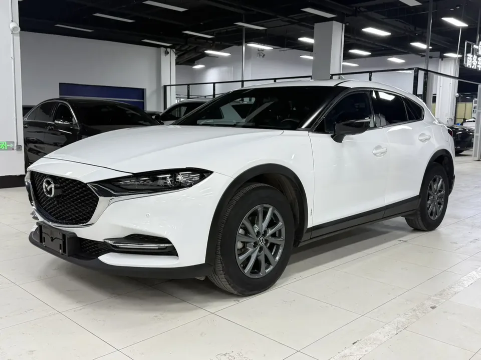 Mazda CX-4 CX-4 2021 Mazda CX-4 2021 2.0L 2WD Blue Sky Exploration Edition 2023 — photo 1, buy with delivery to Moscow