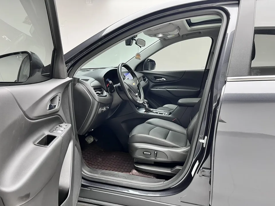 Chevrolet Equinox Explorer 2022 535T Chijie Edition 2023 — миниатюра 5