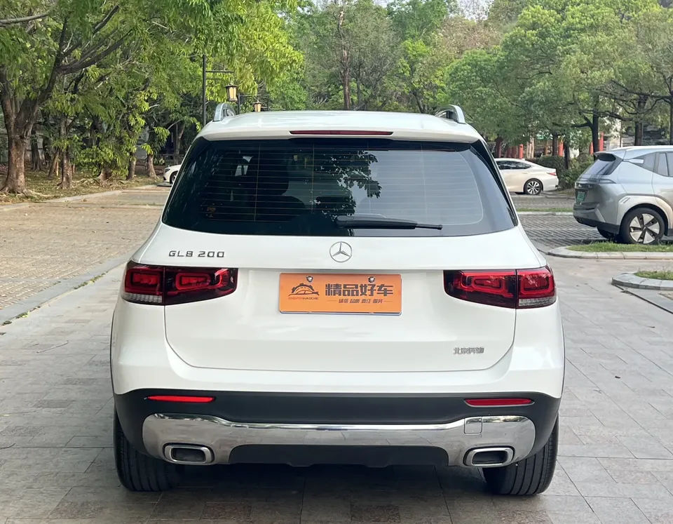 Mercedes-Benz GLB-Class Mercedes-Benz GLB 2023 GLB 200 Dynamic 2023 — thumbnail 2