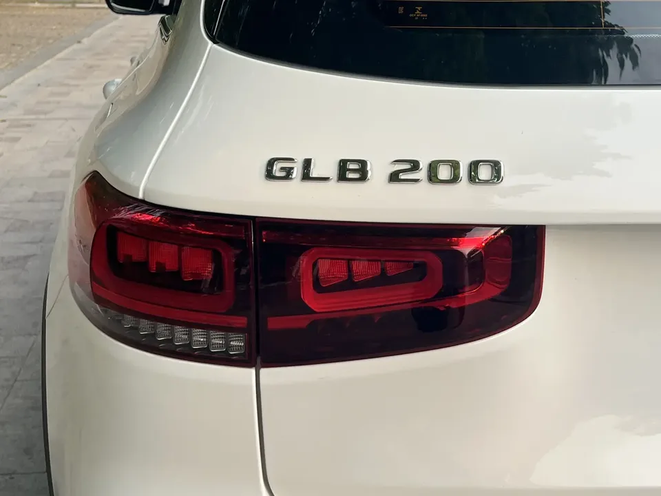 Mercedes-Benz GLB-Class Mercedes-Benz GLB 2023 GLB 200 Dynamic 2023 — thumbnail 3