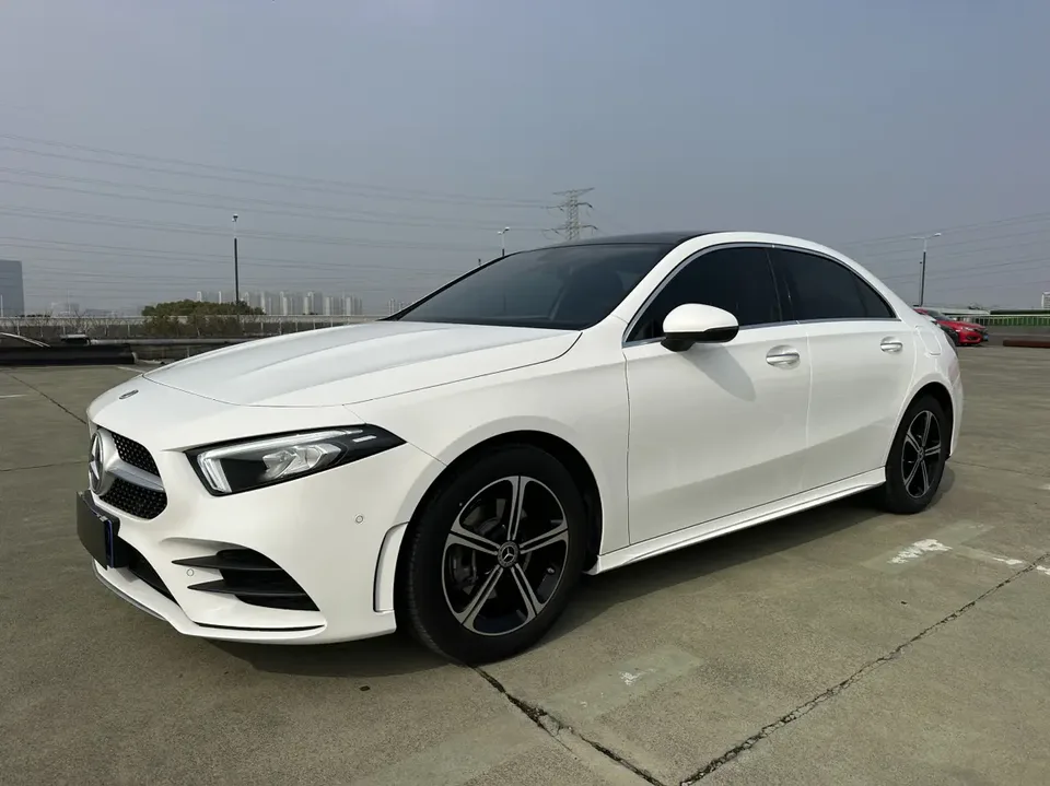 Mercedes-Benz Mercedes Benz A Class 2022