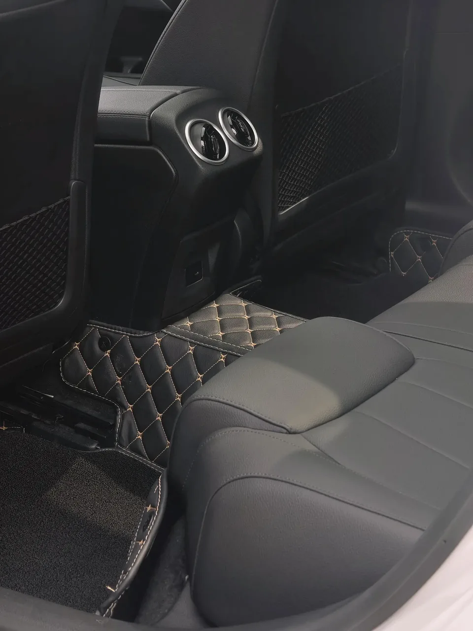 Mercedes-Benz Mercedes Benz A Class Mercedes-Benz A-Class 2022 facelift A 200 L sports sedan fashion version 2022 — миниатюра 5
