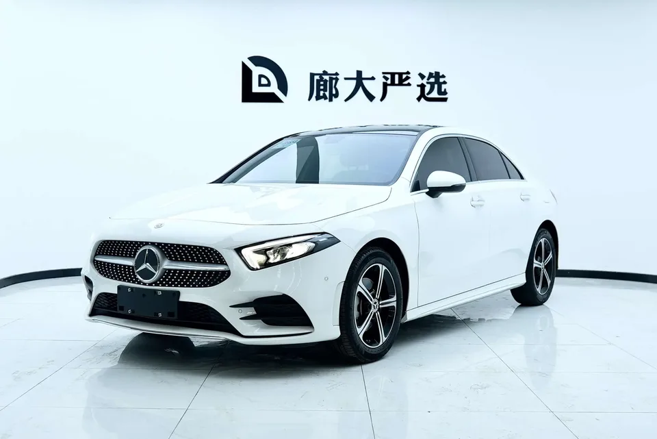 Mercedes-Benz Mercedes Benz A Class 2022