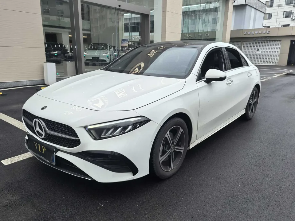 Mercedes-Benz Mercedes Benz A Class 2023