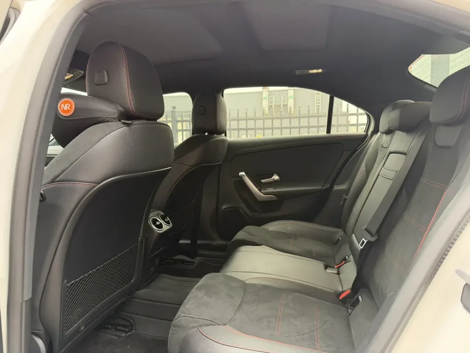 Mercedes-Benz Mercedes Benz A Class Mercedes-Benz A-Class 2023 A 200 L Sports Sedan Fashion Edition 2023 — миниатюра 3