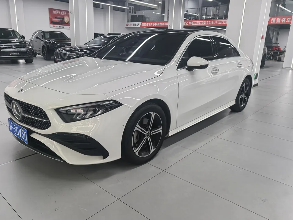 Mercedes-Benz Mercedes Benz A Class 2024