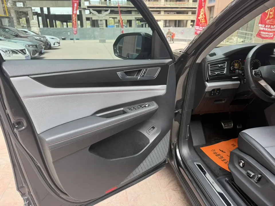 Volkswagen Teramont Tuang 2022 Touron X 380TSI 4WD Deluxe Edition 2022 — миниатюра 5
