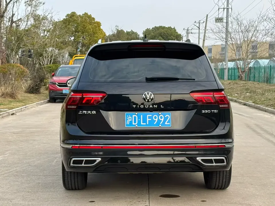 Volkswagen Tiguan L Tiguan L 2023 Tiguan L 2023 330TSI two-wheel drive R-Line flagship version 2022 — thumbnail 4