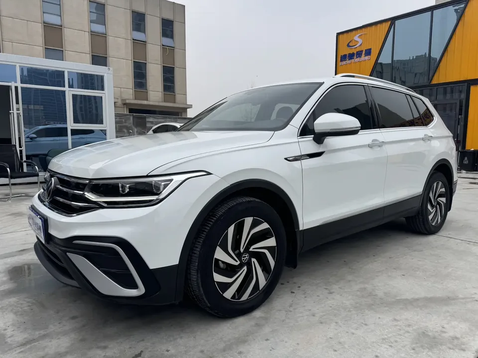 Volkswagen Tiguan L 2022