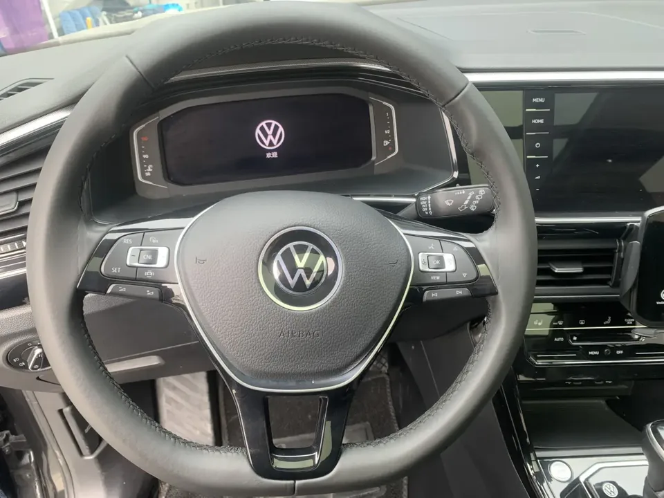 Volkswagen Tayron Tanyue 2022 330TSI two-wheel drive luxury smart connected version Plus 2022 — миниатюра 3