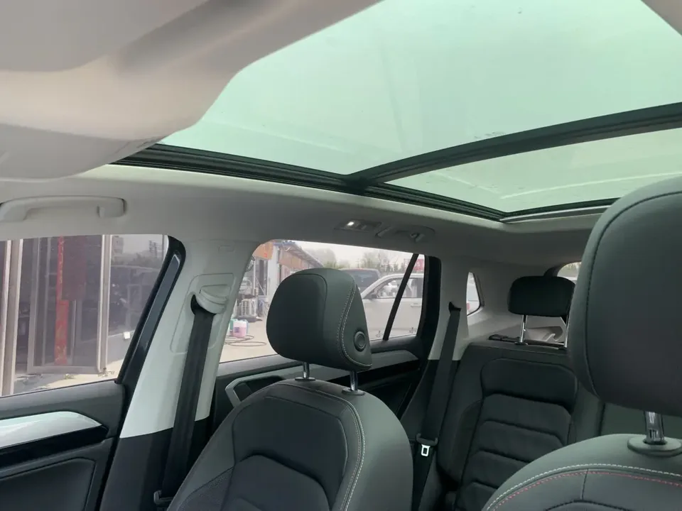 Volkswagen Tayron Tanyue 2022 330TSI two-wheel drive luxury smart connected version Plus 2022 — миниатюра 4
