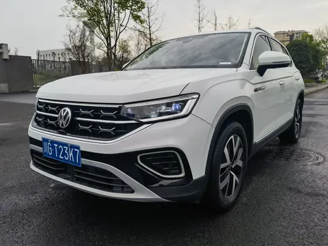 Volkswagen Tayron 2023 купить в Москве