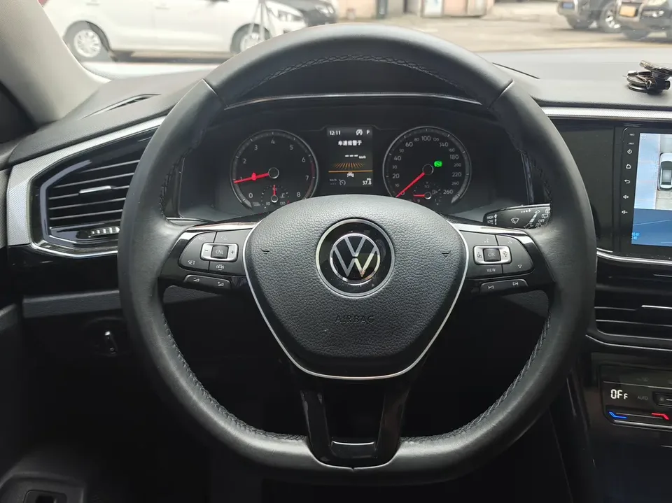 Volkswagen Tayron Tanyue 2022 280TSI 2WD Luxury Smart Edition 2022 — миниатюра 4
