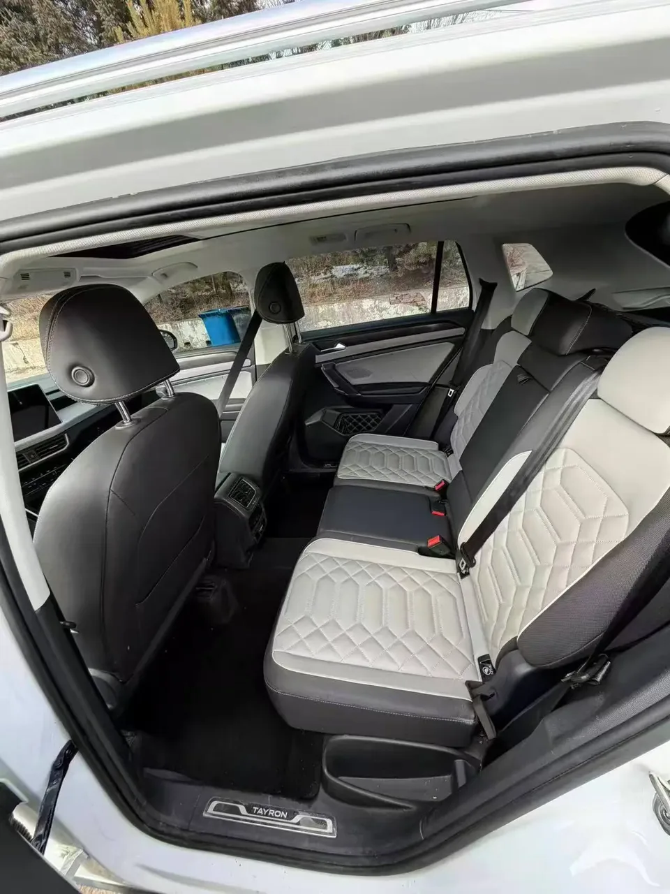 Volkswagen Tayron Tanyue 2023 280TSI 2WD Luxury Plus Advanced Edition 2022 — миниатюра 4