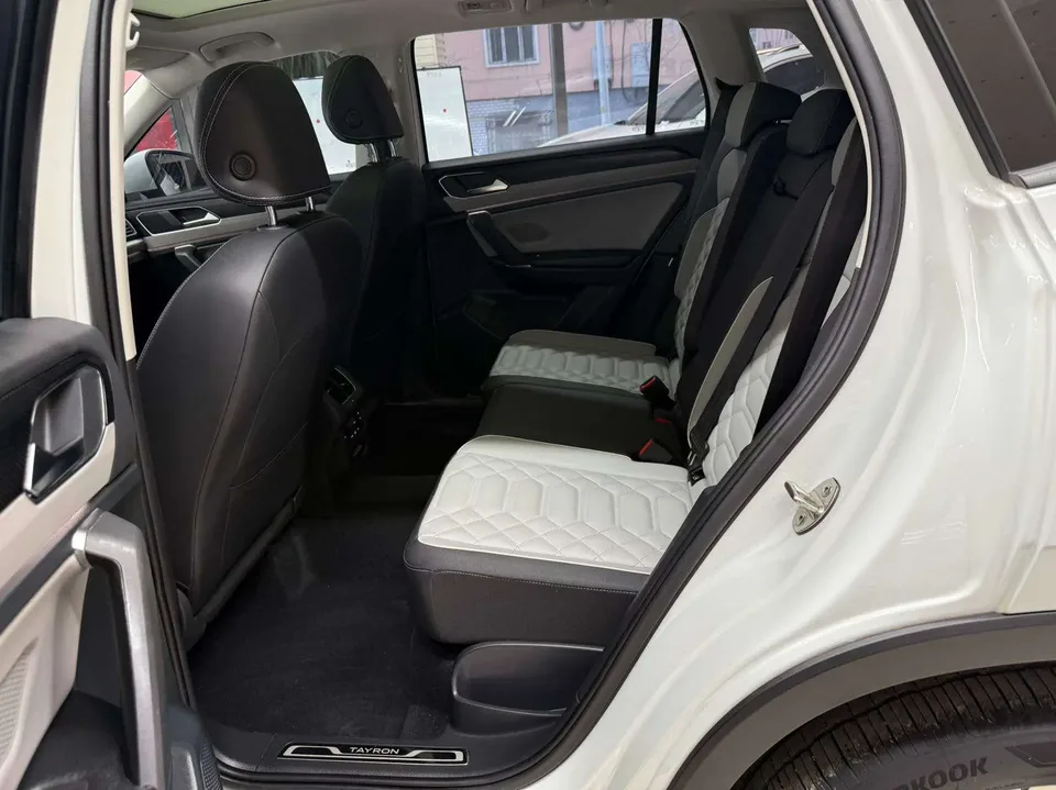 Volkswagen Tayron Tanyue 2023 280TSI 2WD Luxury Plus Advanced Edition 2022 — миниатюра 5