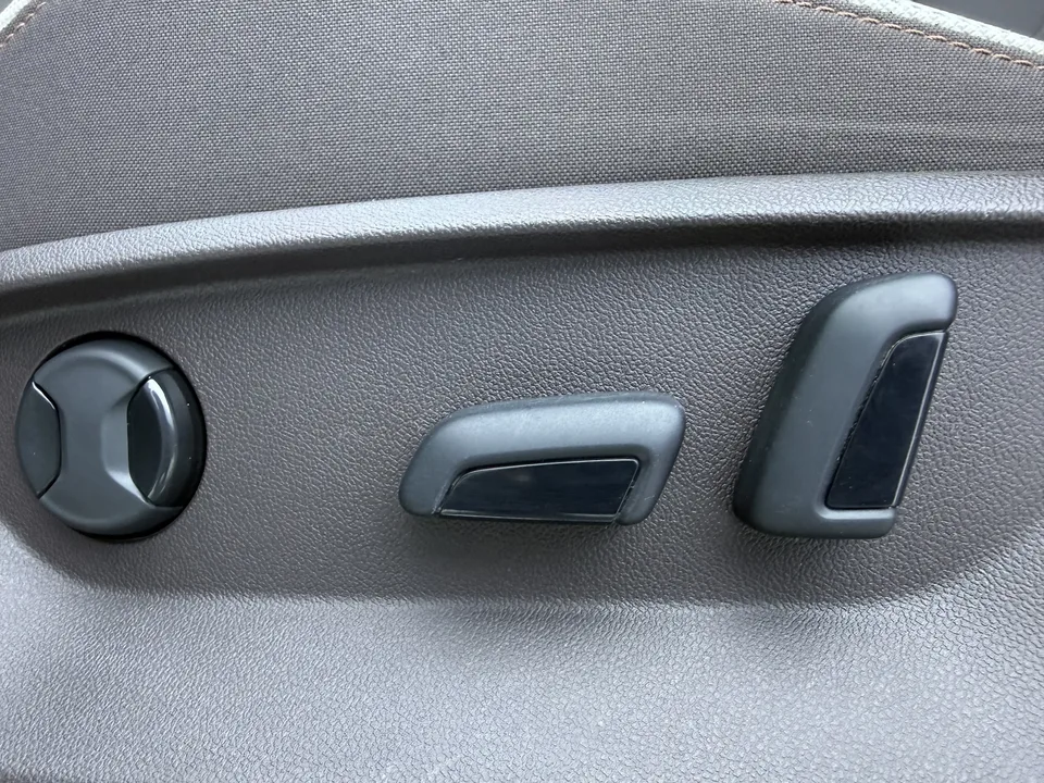 Volkswagen Tayron Tanyue 2023 280TSI 2WD Luxury Plus Advanced Edition 2023 — миниатюра 4