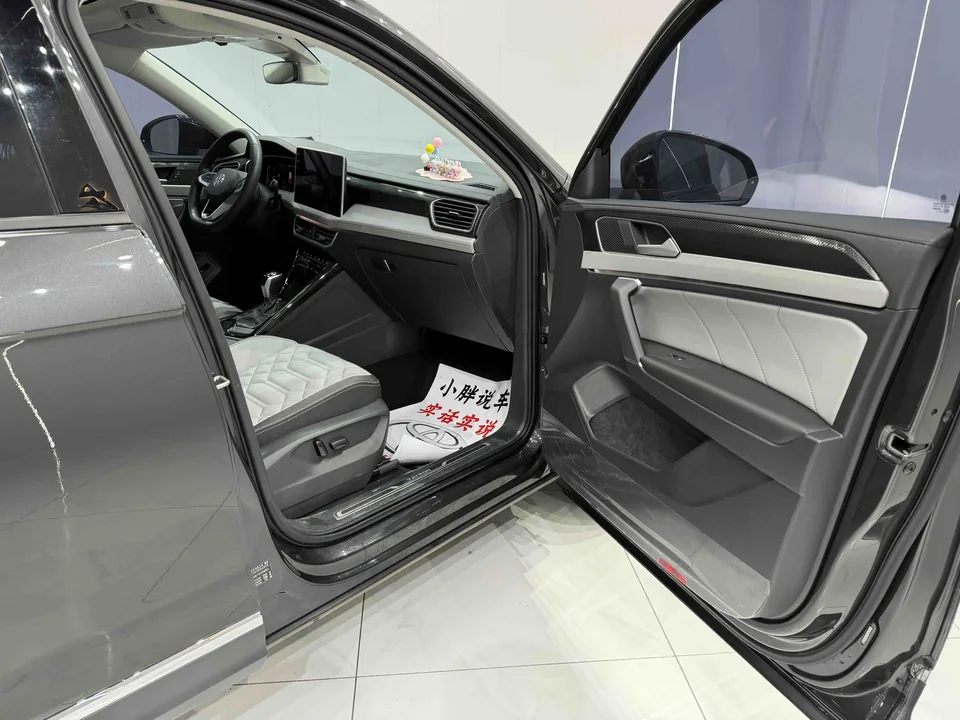 Volkswagen Tayron Tanyue 2023 280TSI 2WD Luxury Plus Advanced Edition 2022 — миниатюра 5
