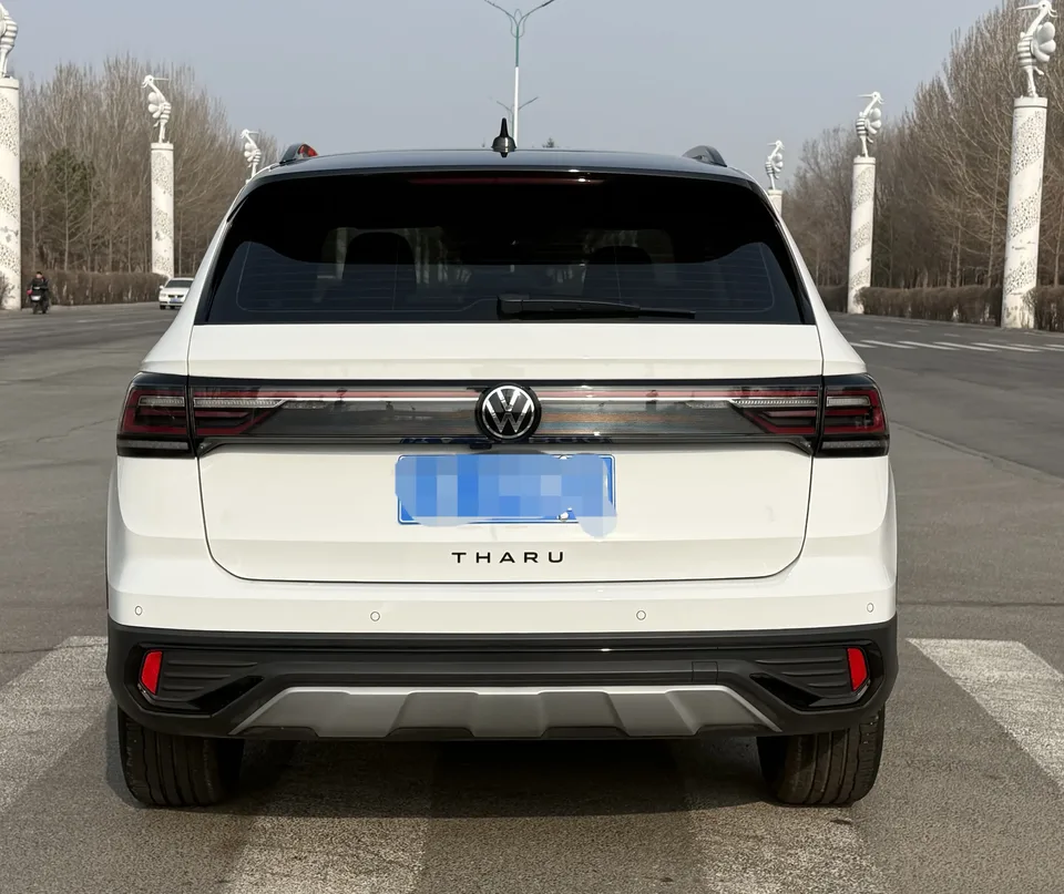 Volkswagen Tharu 300TSI 2WD Moon Edition 2024 — миниатюра 2