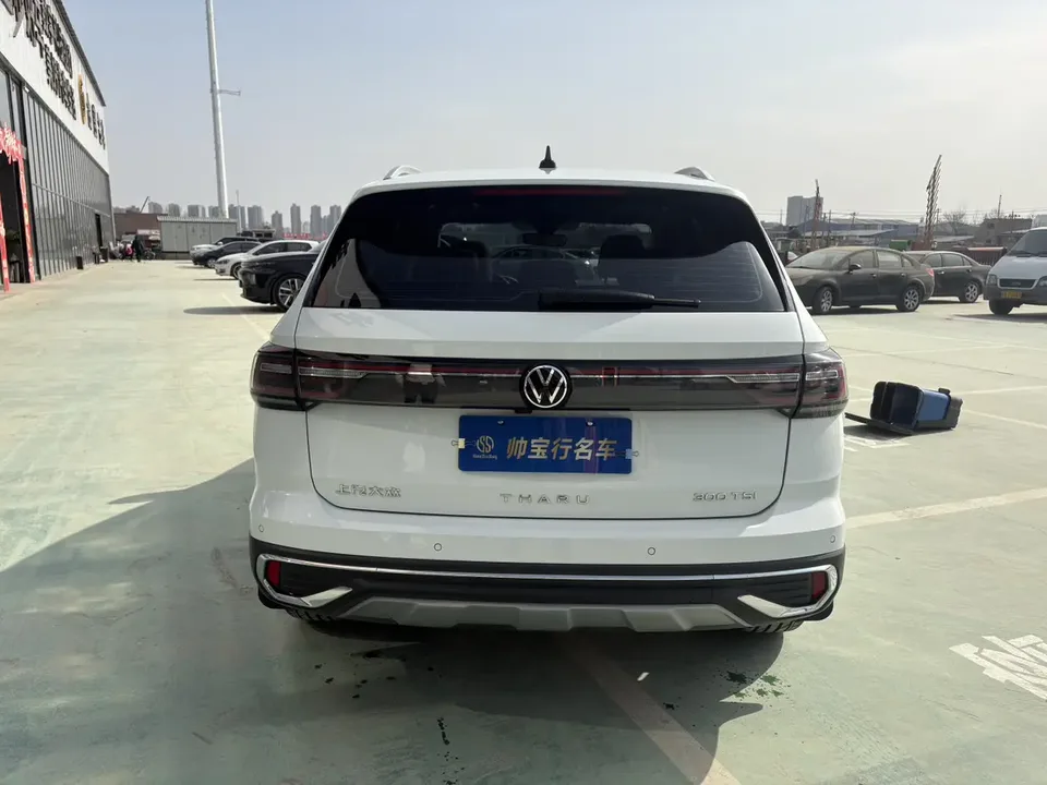Volkswagen Tharu tuyue 2023 300TSI 2WD Full Moon Edition 2023 — thumbnail 2
