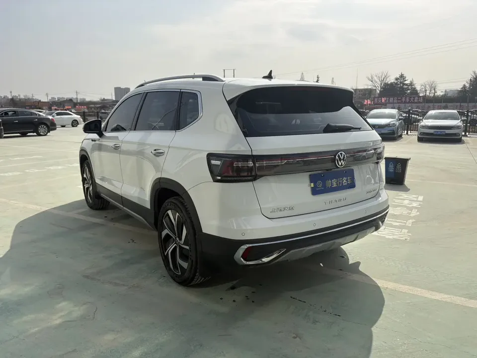 Volkswagen Tharu tuyue 2023 300TSI 2WD Full Moon Edition 2023 — thumbnail 4