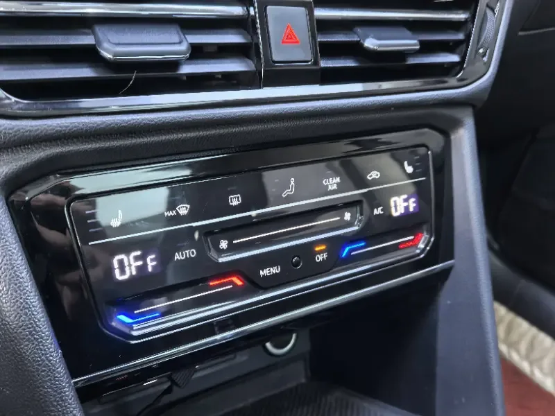 Volkswagen Tharu 280TSI 2WD Luxury Edition 2022 — миниатюра 4