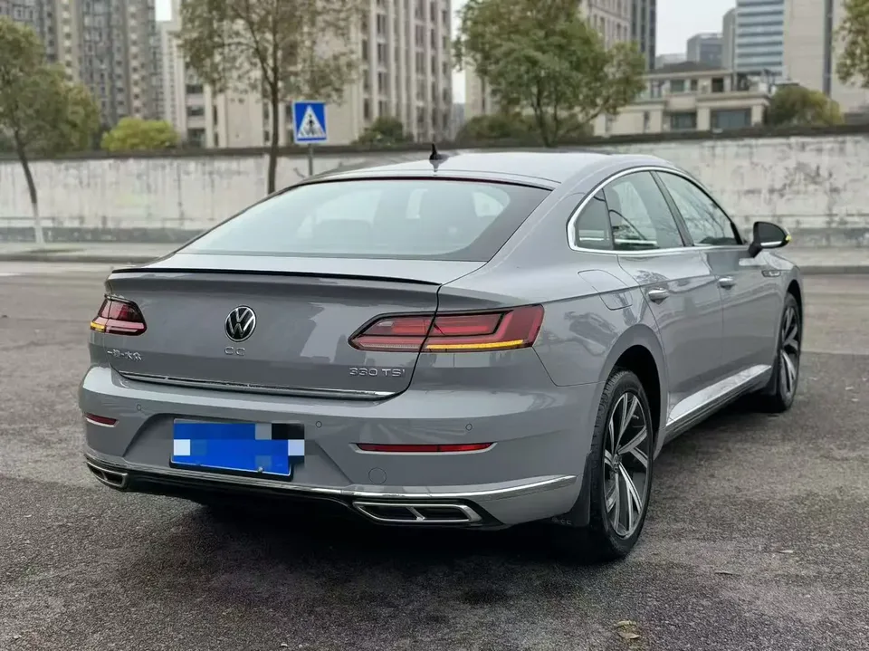 Volkswagen Arteon 330TSI Dazzling Public Edition 2025 — миниатюра 2